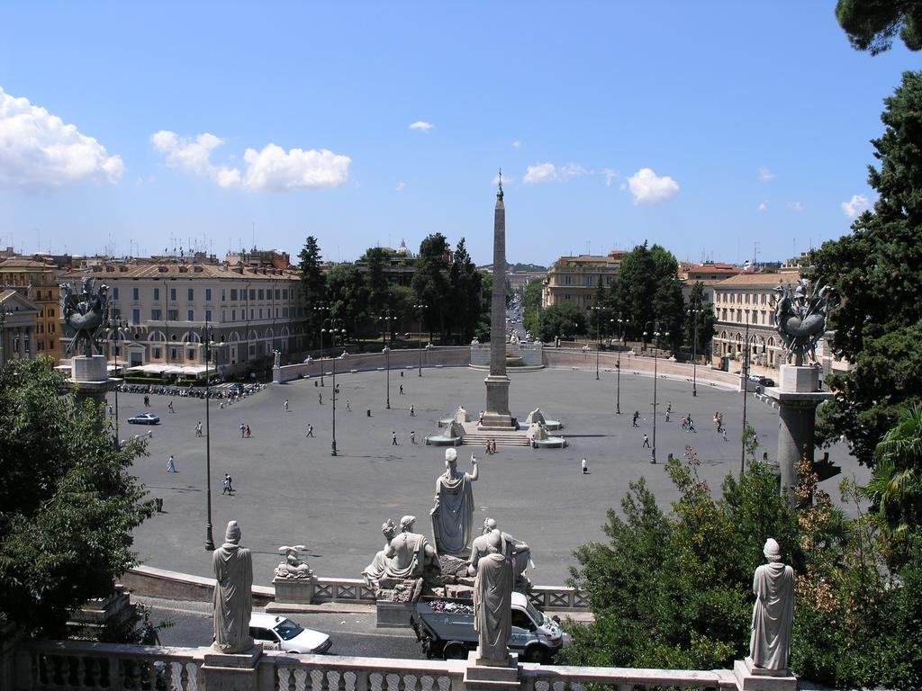 Viale Del Colosseo Acomodação com café da manhã Roma Exterior foto