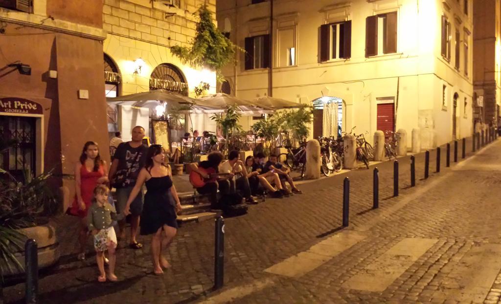 Viale Del Colosseo Acomodação com café da manhã Roma Exterior foto