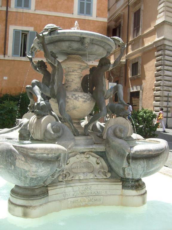 Viale Del Colosseo Acomodação com café da manhã Roma Exterior foto