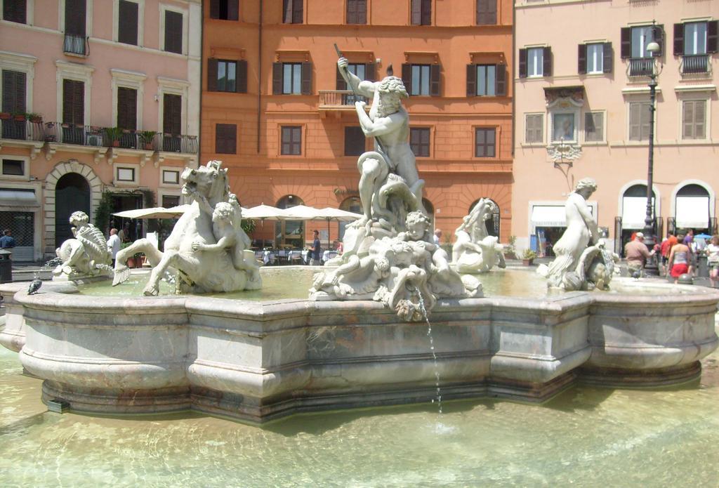 Viale Del Colosseo Acomodação com café da manhã Roma Exterior foto